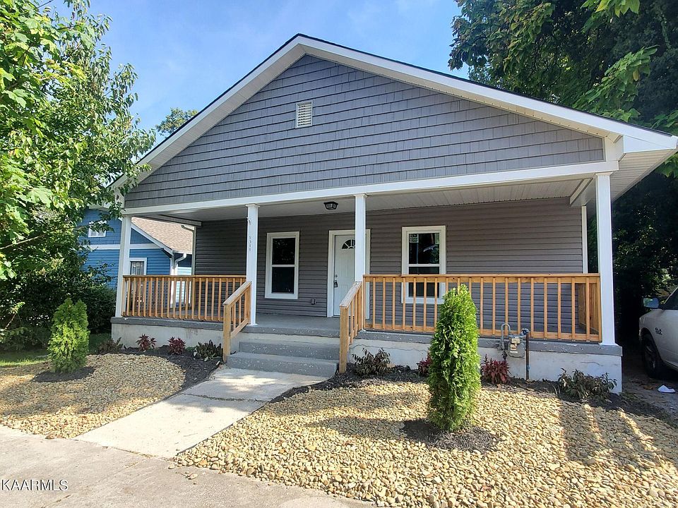 1st image of 2512 Woodbine Ave