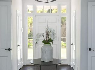 1413 Wentworth Ave, Pasadena, CA 91106