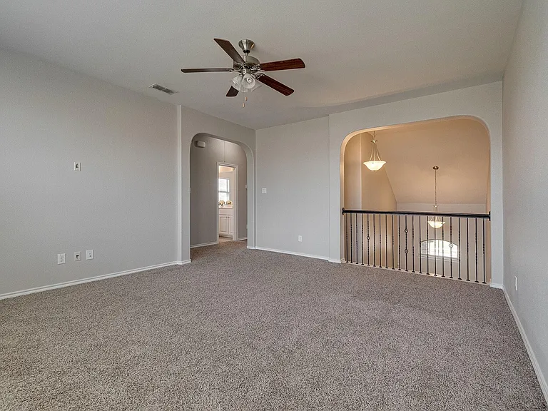 1824 Sparrow St — Photo 23