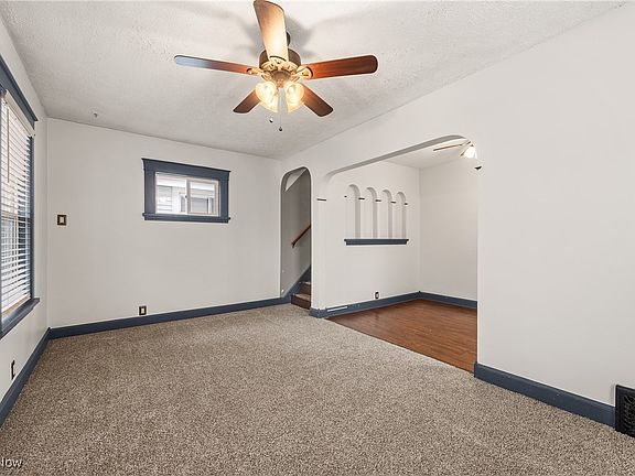 4th image of 4514 W 42nd St