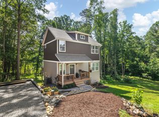 111 Mears Ridge Dr, Asheville, NC 28806