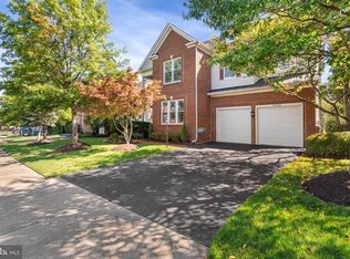 42942 Conquest Cir, Ashburn, VA 20148