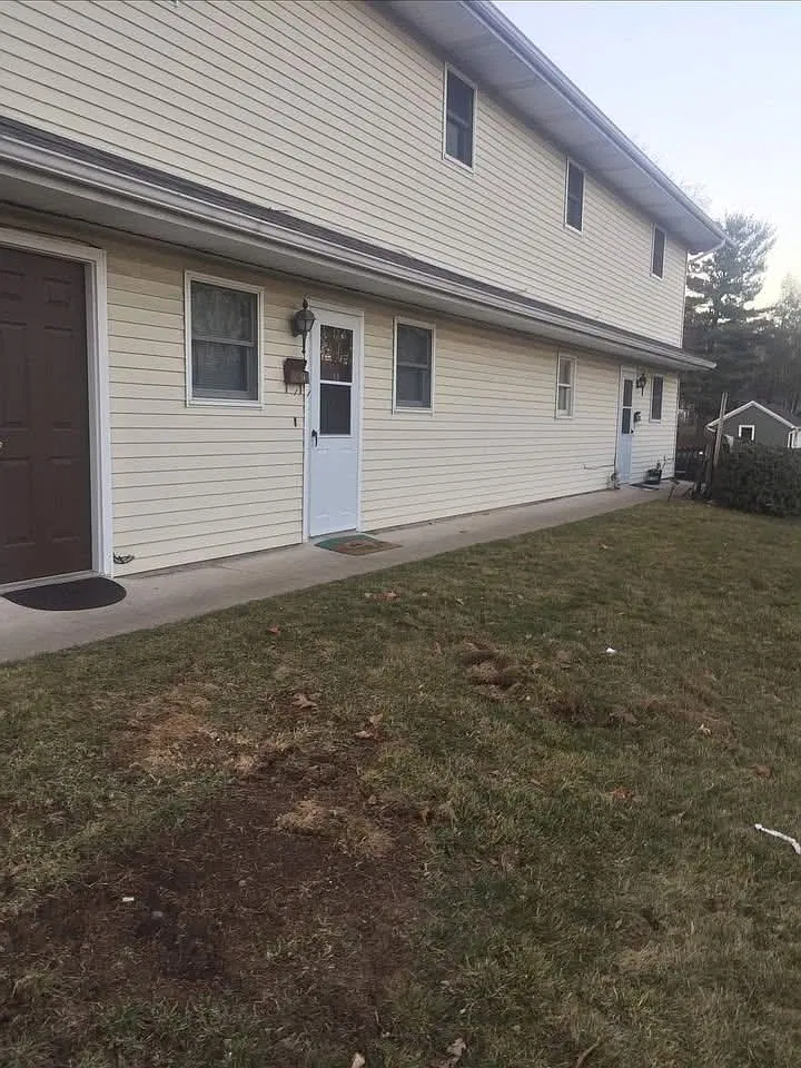 2 bed, 950 sqft, $975 — Photo 4
