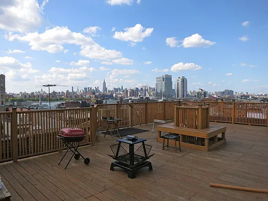 Rented by Nooklyn NYC LLC | media 34