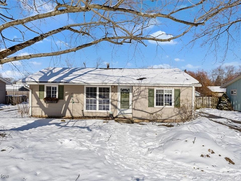 1st image of 456 Larchwood Dr