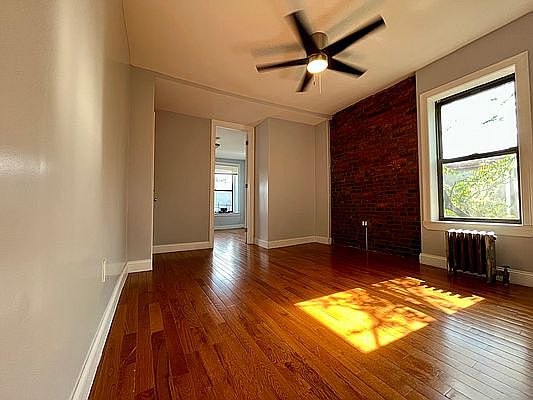 2nd image of 309 Hancock St APT 4