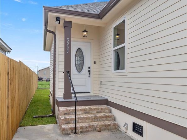 3201-03 Delambert St, Chalmette, LA 70043