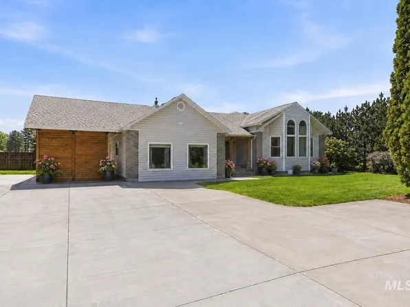 2926 Sunset Strip, Mountain Home, ID 83647