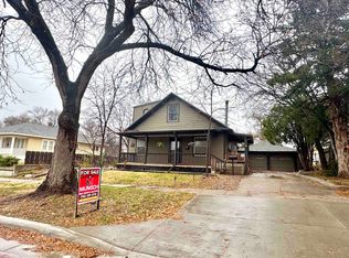 205 W 17th St, Hays, KS 67601