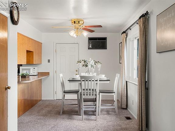 5th image of 102 Landoe Ln