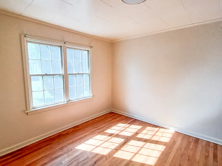315 W Grove St #315 — Photo 10