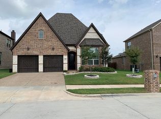 217 Crestlyn Dr, Midlothian, TX 76065