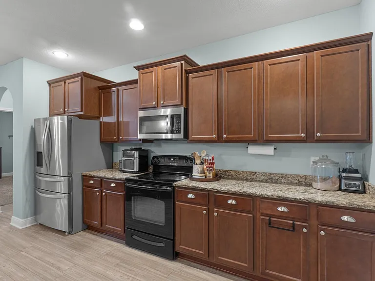 711 Lime Ln — Photo 12
