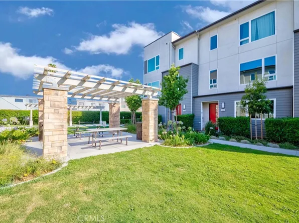 8009 Lily Ln, Downey, CA 90241