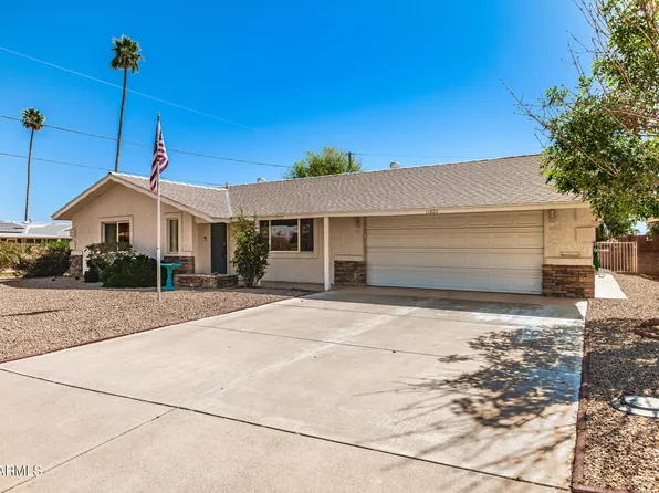 11801 N COGGINS Drive, Sun City, AZ 85351