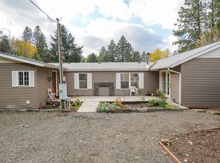 1700 Mill Creek Dr, Prospect, OR
