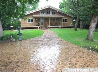 17680 Blackbird Trl, Hastings, MN 55033