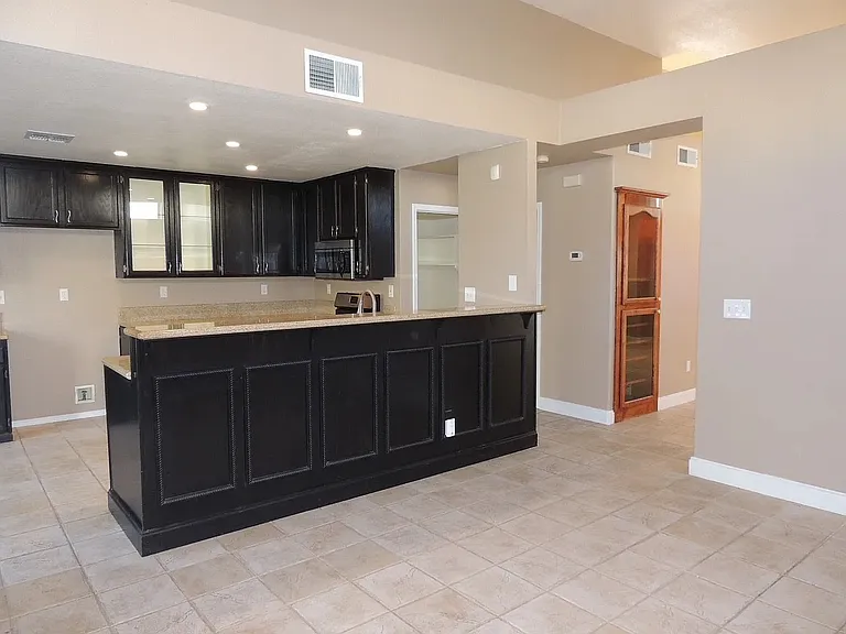 8255 Point Arena Ct — Photo 6
