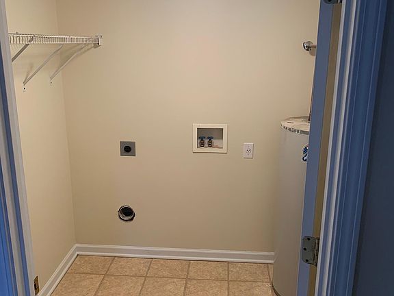 3rd image of 117 Bell Ave