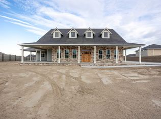 12127 Steeplechase Dr, Kennewick, WA 99338