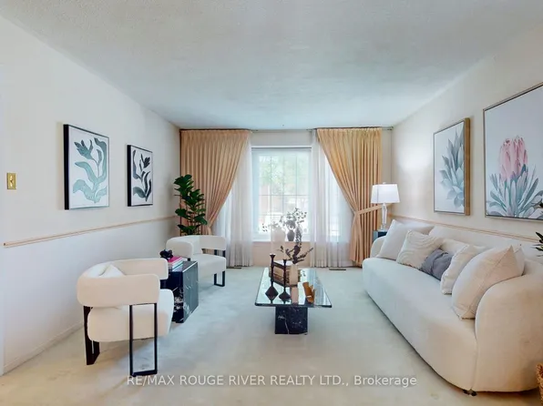 33 Pepper Tree Dr, Toronto, ON M1C 1Y5