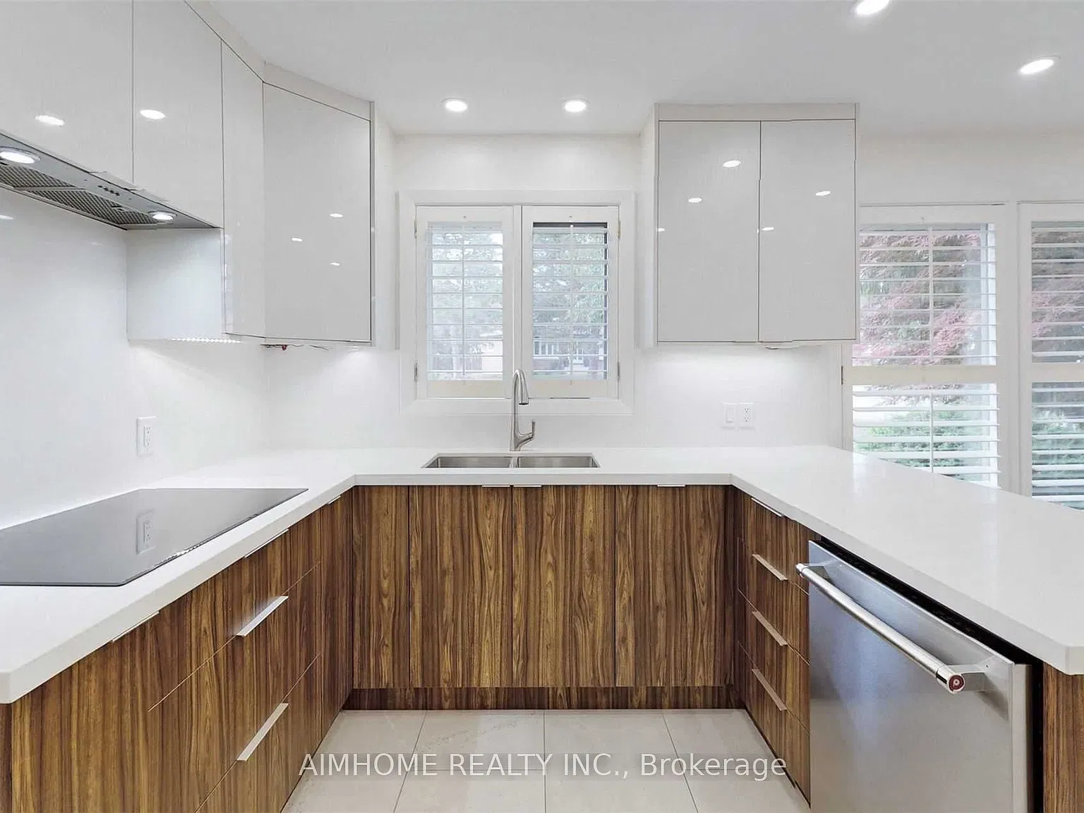 4 bed, $5,500 — Photo 4