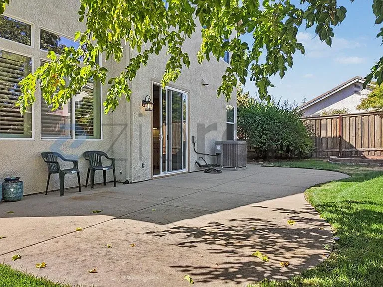 2342 Canary Dr — Photo 55