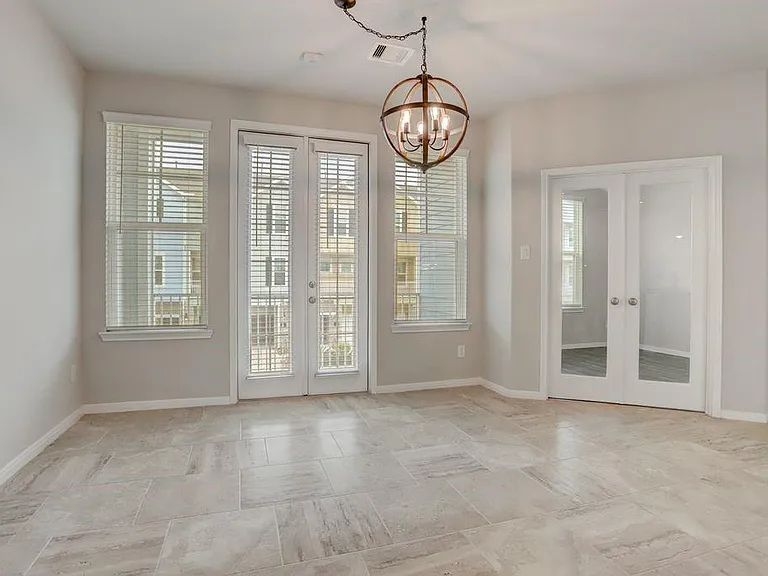 2714 Veranda Fls — Photo 9