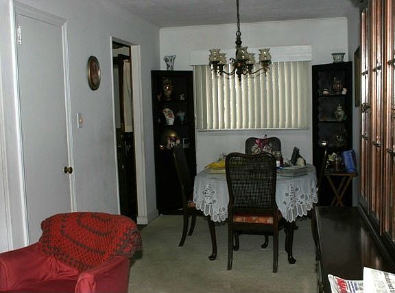 inside - dinning room