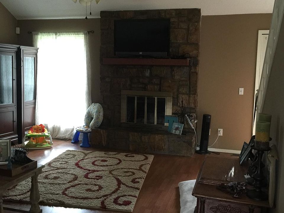 2nd image of 2216 W Atlanta Pl