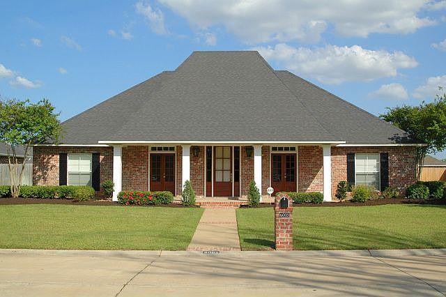 1st image of 6005 Bayou Crossing Dr