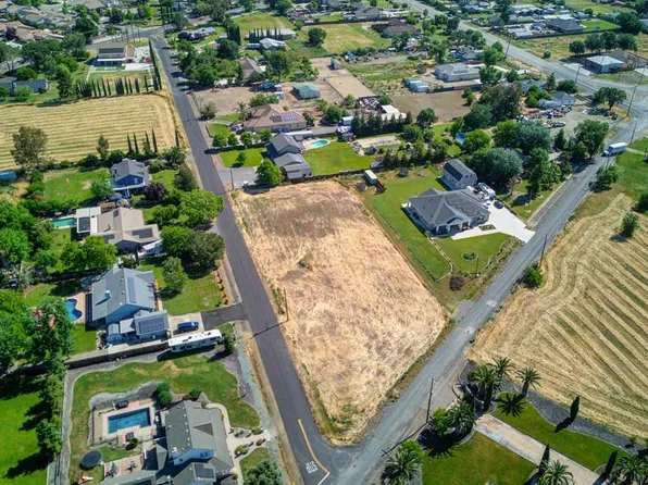 2984 Davis Road, West Sacramento, CA 95691