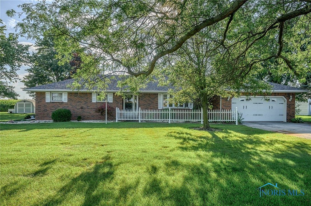 23926 Luckey Rd, Perrysburg, OH 43551 Zillow