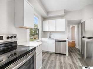 1214 S 25th Ave, Omaha, NE 68105