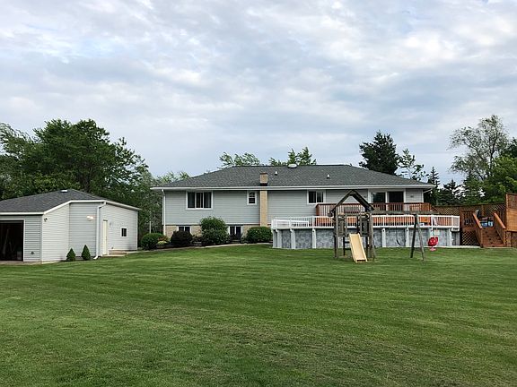 3rd image of 14120 W August Zupec Dr