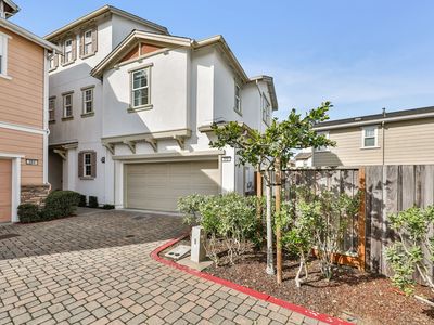 389 Sycamore St, Pacifica, CA, 94044