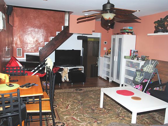 Living/dining room