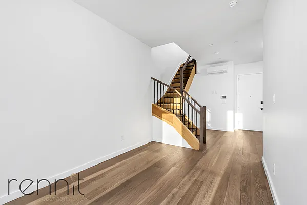 Rented by Rennit Inc. | media 6