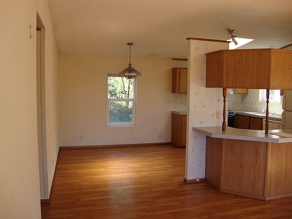 2nd image of 2511 Dazi Dr