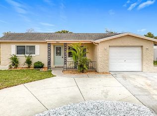 9402 Barrington Ln, Port Richey, FL 34668