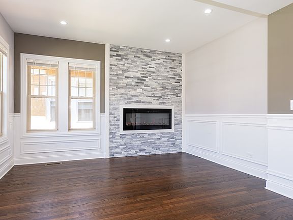 4th image of 8137 S Crandon Ave
