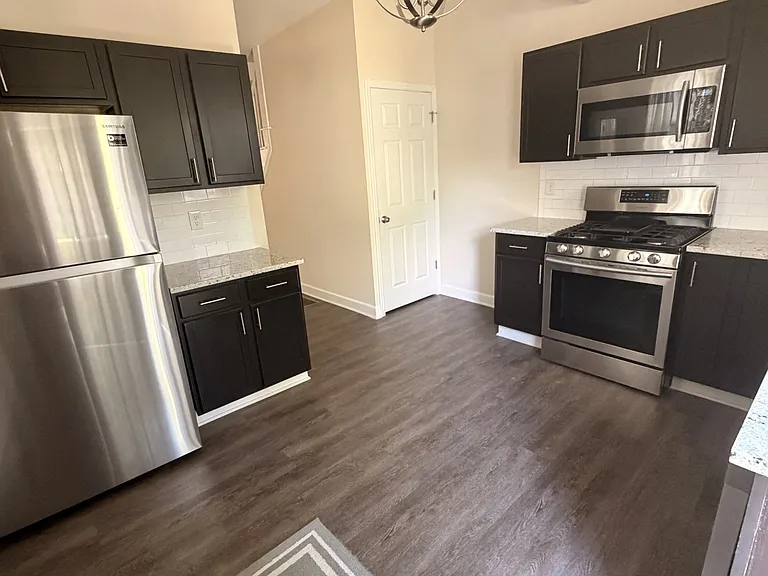 368 E Morrill Ave #368 — Photo 3