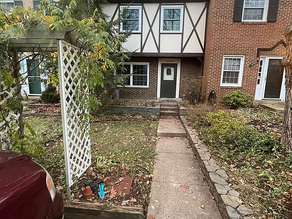 2nd image of 14892 Lambeth Sq