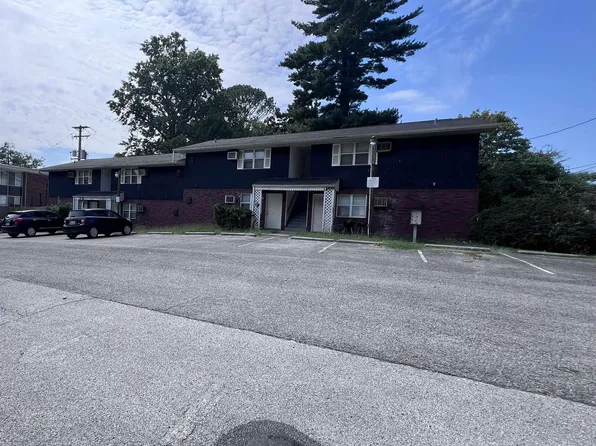 605 W College St #607-609, Carbondale, IL 62901