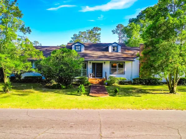 116 Elm St, Folkston, GA 31537