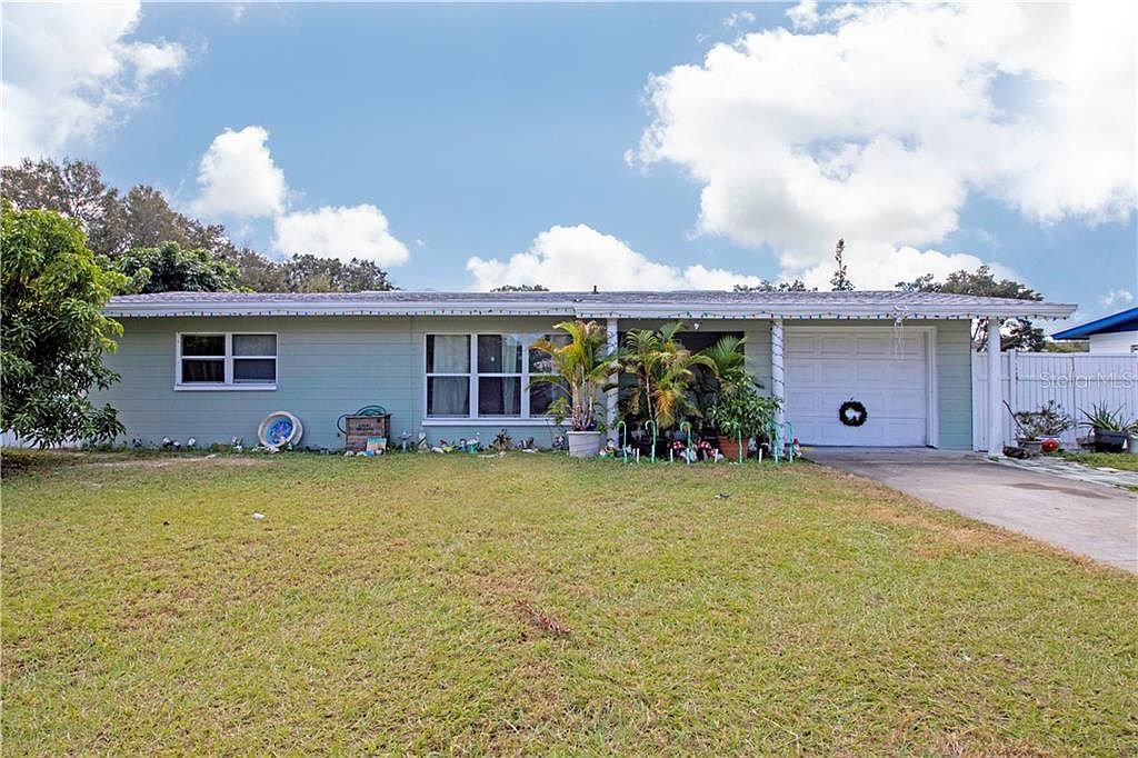 5698 38th Ave N Saint Petersburg Fl 33710 Mls U8107416 Zillow