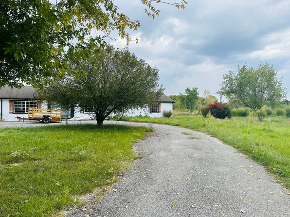 6561 Clay Rd, Martinsville, IN 46151