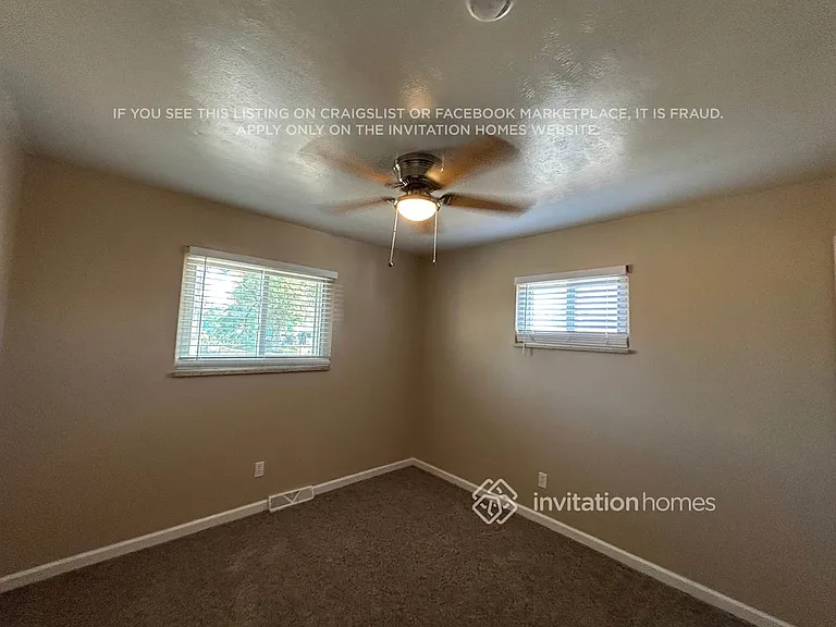 9174 Lander St — Photo 14