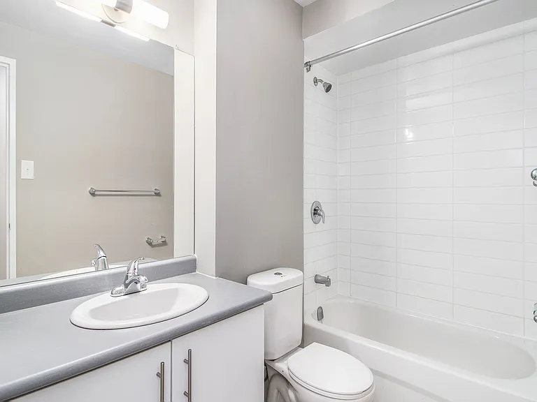 2861 Baycrest Dr — Photo 15