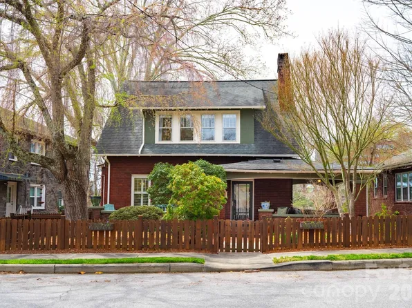 59 Forest Hill Dr, Asheville, NC 28803